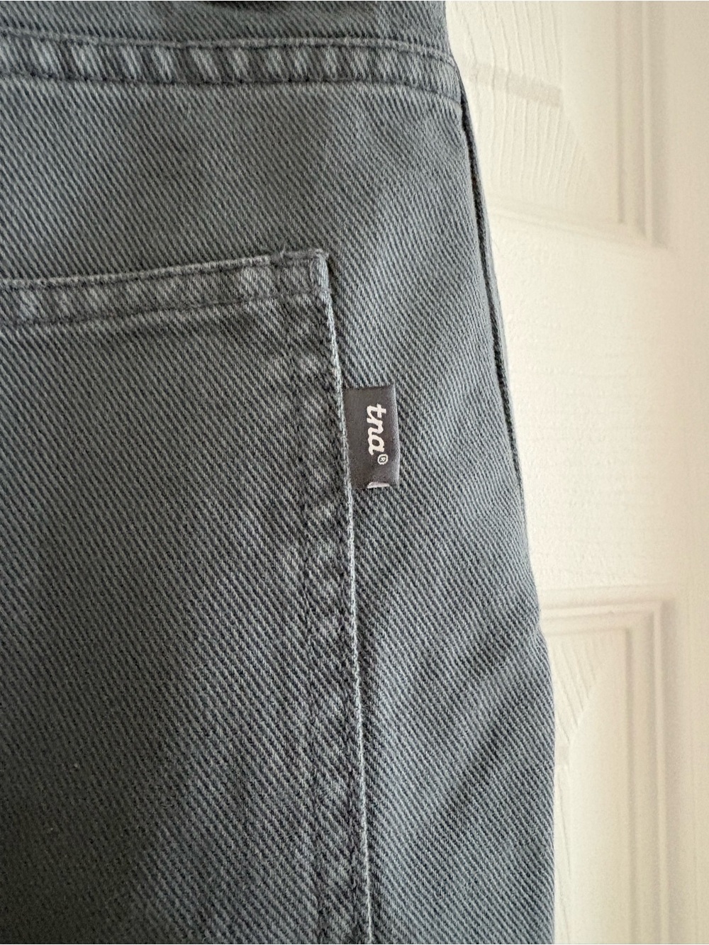 Aritzia TNA Wide Leg Carpenter Cargo Pants Grey